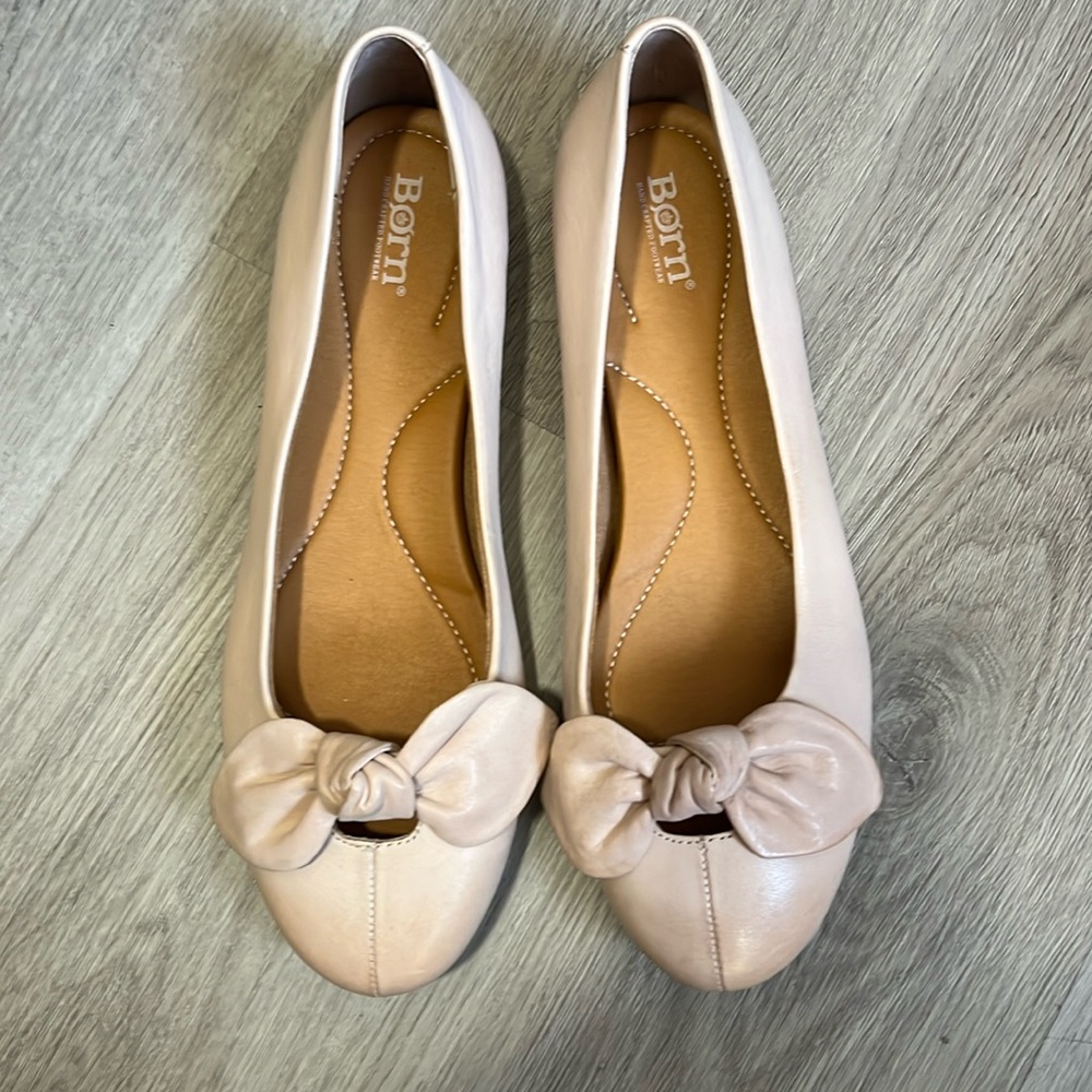 Born ballet slippers, blush ivory, never worn size 11